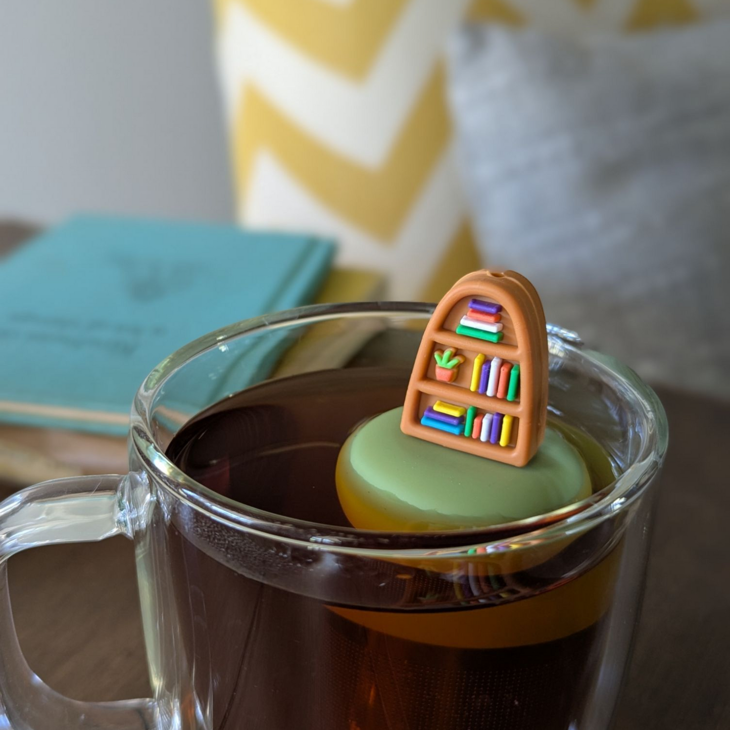 Plant Bookshelf  Floating Tea Infuser